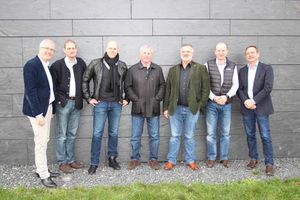 Der neue erweiterte Vorstand des "Verbands für Gedenkkultur"