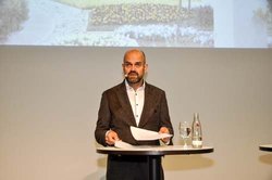 Dr. Dirk Pörschmann, neuer Geschäftsführer der Arbeitsgemeinschaft Friedhof und Denkmal und Direktor des Kasseler Museums für Sepulkralkultur