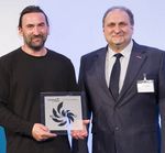 Timothy C. Vincent (l.) und Hans Peter Wollseifer 