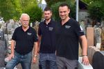 Drei Steinmetz-Generationen (v.l.): Hans-Josef, Marvin und Andreas Samulewitz