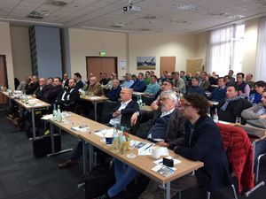 60 Sachverständige besuchten die Sachverständigentagung.